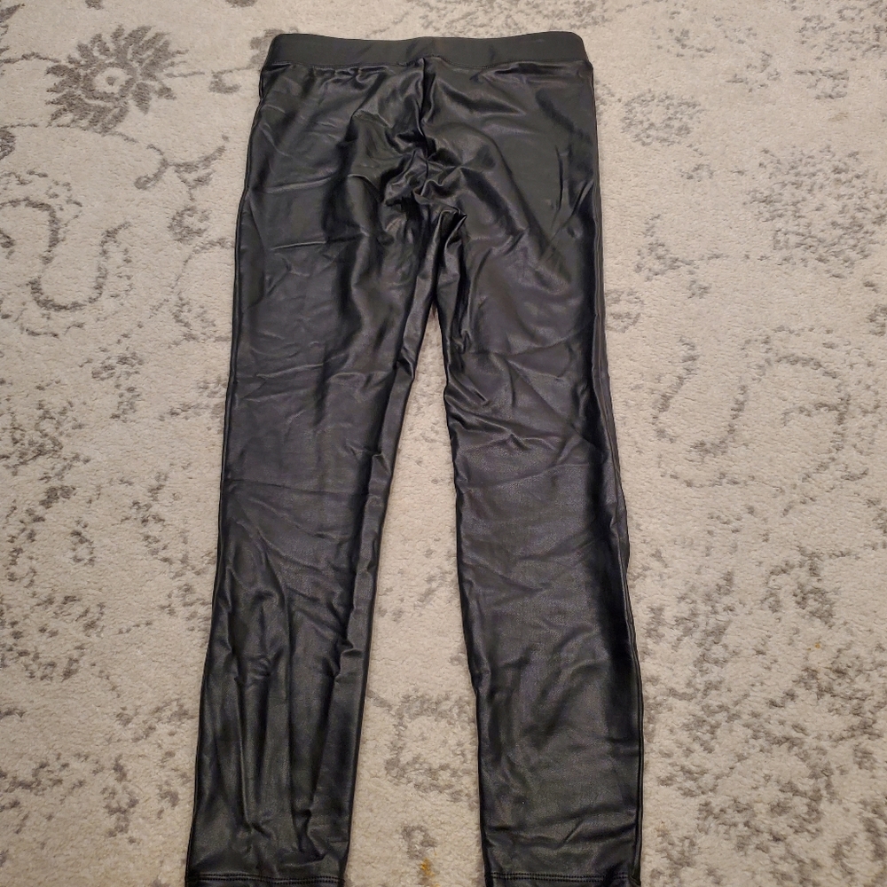 Leather Soft Black Leggings - Picture 4 of 9